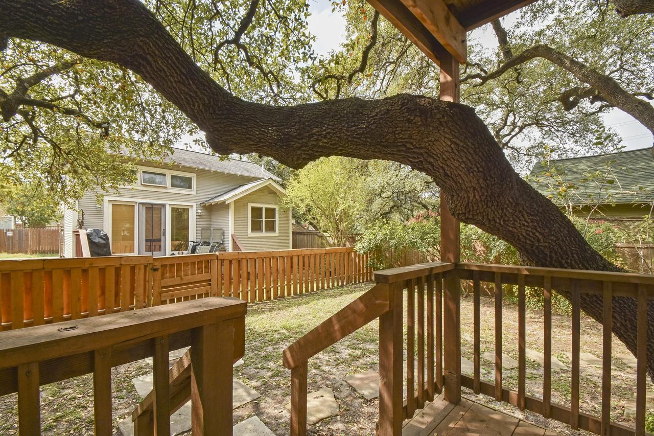 Bouldin Tree Cottage Austin Bagian luar foto